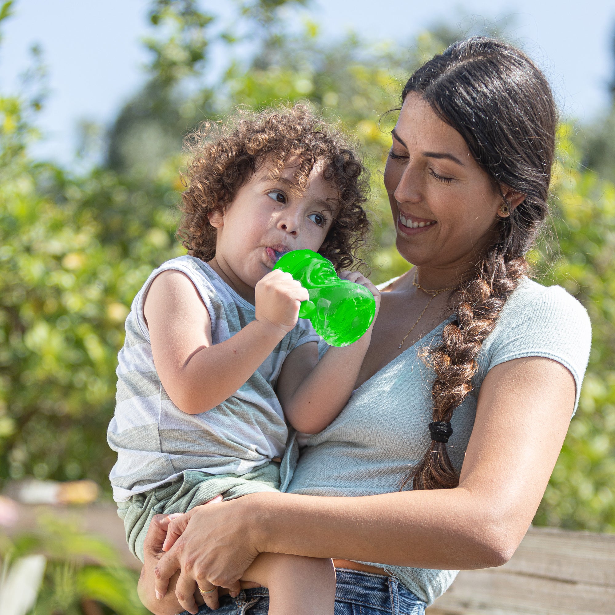 No-Spill Soft Spout Grip N' Sip Trainer Cup - Nuby US